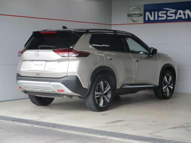 ■日産人気ＳＵＶ！エクストレイルＸ（ｅ-ＰＯＷＥＲ）入庫！