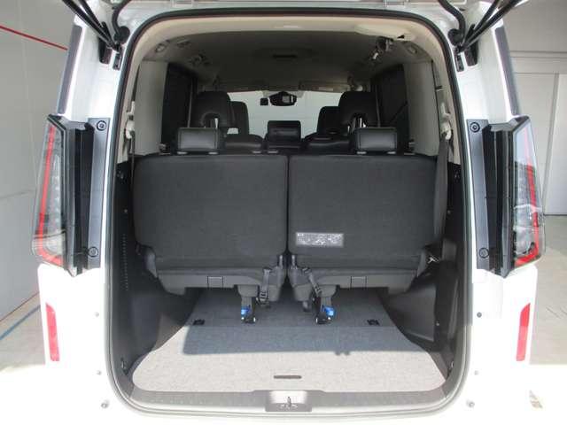 セレナ ハイウェイスターV プロパイロット エマージェンシーブレーキ 社外7インチナビ/バックモニター、ETC、ドライブレコーダー、両側電動スライドドア(35枚目)