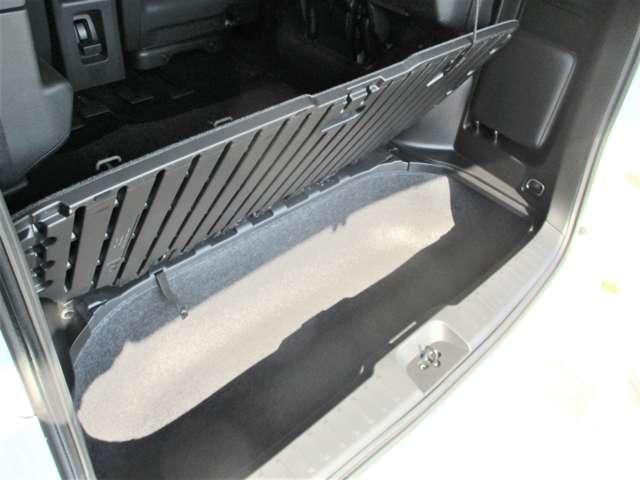 セレナ ハイウェイスターV プロパイロット エマージェンシーブレーキ 社外7インチナビ/バックモニター、ETC、ドライブレコーダー、両側電動スライドドア(37枚目)