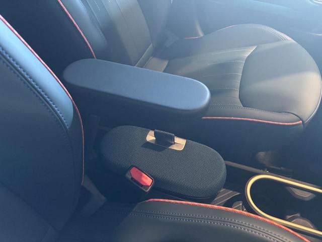 ＭＩＮＩ エースマンＳＥ　フェイバリット・トリム　正規認定中古車　保証整備付　ナビ　ＥＴＣ　バッグカメラ　衝突被害軽減ブレーキ　障害物センサー　車線逸脱防止支援システム　クルーズコントロール　ＬＥＤヘッドライト　純正１９インチホイール　電動シート（24枚目）