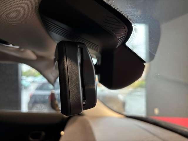 MINI クーパーC クラシック・トリム クラシックトリム 純正ナビ パーキングアシスト ACC 認定中古車 禁煙車(14枚目)