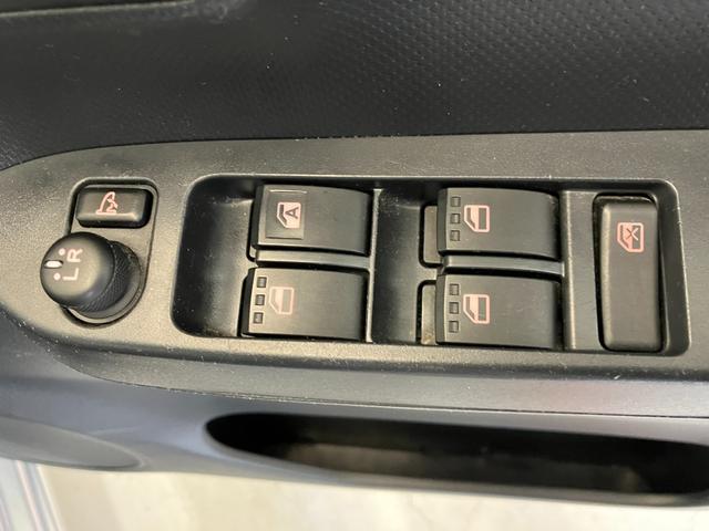 ミライース X SAIII CD/LEDヘッドランプ ワンオーナー CD LEDヘッドランプ オートマチックハイビーム スマアシIII キーレスエントリー 電動格納ミラー 取扱説明書 メンテナンスノート(17枚目)