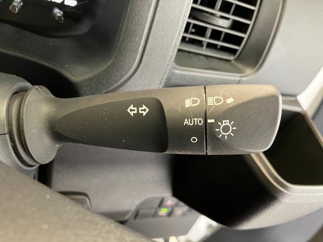 ハイゼットカーゴ ＤＸ　キーレスエントリー／両側スライドドア　ワンオーナー　ＡＭ／ＦＭラジオ　キーレスエントリー　スマアシ　両側スライドドア　ハロゲンヘッドライト　オートライト　オートマチックハイビーム　アイドリングストップ　取扱説明書　メンテナンスノート（13枚目）