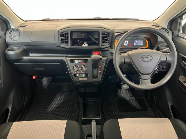 ミライース Ｌ　ＳＡＩＩＩ　オーディオレス／キーレスエントリー　ワンオーナー　オーディオレス　キーレスエントリー　スマアシＩＩＩ　ハロゲンヘッドライト　オートライト　オートマチックハイビーム　シガーソケット　取扱説明書　メンテナンスノート（9枚目）