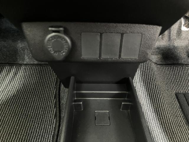 ミライース Ｌ　ＳＡＩＩＩ　オーディオレス／キーレスエントリー　ワンオーナー　オーディオレス　キーレスエントリー　スマアシＩＩＩ　ハロゲンヘッドライト　オートライト　オートマチックハイビーム　シガーソケット　取扱説明書　メンテナンスノート（20枚目）