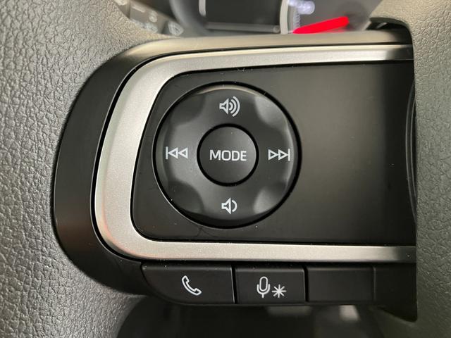 �i�r��I�[�f�B�I�Ȃǂ̑��삪�茳�łł���X�e�A�����O�X�C�b�`���������O��������ł��ĕ֗��ł��I