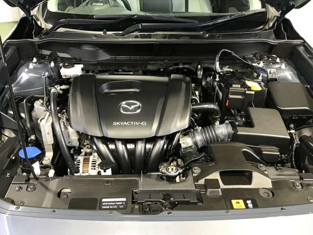 ＣＸ－３ １．５　１５Ｓ　アーバン　ドレッサー　ＭＴモード付　レーダークルコン　ＬＥＤヘッドランプ　ＥＴＣ　衝突被害軽減システム　シートヒーター　アイドリングストップ　バックカメラ　サイドエアバッグ　横滑り防止装置　スマートキー　フルオートエアコン（18枚目）