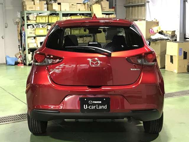 ＭＡＺＤＡ２ １．５　１５Ｓ　スマート　エディション　４ＷＤ　ＭＴモード付　横滑り防止　メモリーナビ　フルセグ　フロントカメラ　ＬＥＤ　４ＷＤ　アイドリングストップ　スマートキー　盗難防止装置　ＥＴＣ　アラウンドビューモニター　サイドモニター　バックモニター（6枚目）