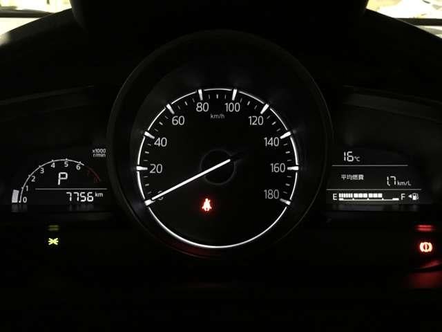 ＭＡＺＤＡ２ １．５　１５Ｓ　スマート　エディション　４ＷＤ　ＭＴモード付　横滑り防止　メモリーナビ　フルセグ　フロントカメラ　ＬＥＤ　４ＷＤ　アイドリングストップ　スマートキー　盗難防止装置　ＥＴＣ　アラウンドビューモニター　サイドモニター　バックモニター（8枚目）