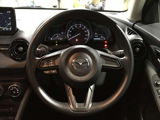 ＭＡＺＤＡ２ １．５　１５Ｓ　スマート　エディション　４ＷＤ　ＭＴモード付　横滑り防止　メモリーナビ　フルセグ　フロントカメラ　ＬＥＤ　４ＷＤ　アイドリングストップ　スマートキー　盗難防止装置　ＥＴＣ　アラウンドビューモニター　サイドモニター　バックモニター（13枚目）