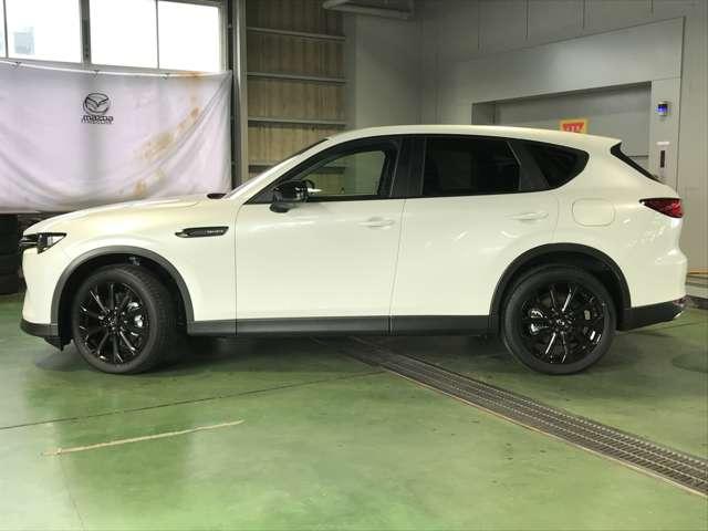 ＣＸ－６０ ３．３　ＸＤ　ＳＰ　ディーゼルターボ　４ＷＤ　盗難防止装置付　３６０°カメラ　レーダークルーズコントロール　ＬＥＤライト　４ＷＤ　衝突軽減ブレーキ　パワーシート　バックカメラ　シートヒーター　ＥＴＣ（5枚目）