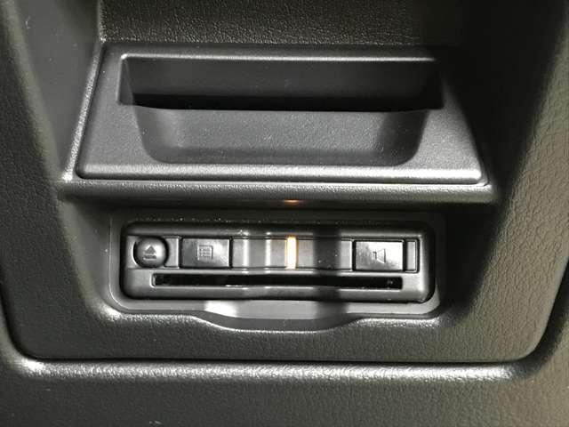 ＣＸ－６０ ３．３　ＸＤ　ＳＰ　ディーゼルターボ　４ＷＤ　盗難防止装置付　３６０°カメラ　レーダークルーズコントロール　ＬＥＤライト　４ＷＤ　衝突軽減ブレーキ　パワーシート　バックカメラ　シートヒーター　ＥＴＣ（16枚目）