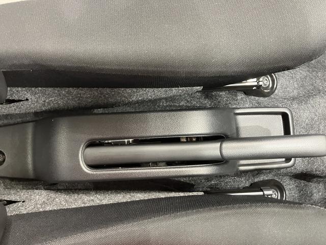 ミライース L SAIII /キーレス/オーディオレス/ アイドリングSTOP 衝突防止 キ-レス Wエアバッグ 横滑防止 レーンキープアシスト オートハイビーム 運転席エアバック ABS 衝突安全ボディ メンテナンスノート(22枚目)