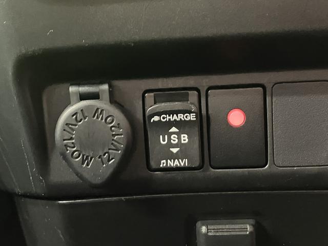 トール カスタムG SAII /ナビ/バックカメラ/両側電動スライド 1オーナ 衝突被害軽減 Bluetooth接続 電動格納ドアミラー ナビTV LED Bカメラ エアバッグ 両側パワスラドア レーンアシスト キーフリーシステム エコアイドル アルミホイール 記録簿(27枚目)