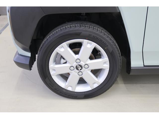 タフト Ｇ　／４ＷＤ／ナビ／バックカメラ／キーフリー／パノラマルーフ　オートミラー　ＡＷ　前後誤発進抑制機能　車線逸脱防止　パノラマルーフ　盗難防止装置　ＥＴＣ　オートライト　キーフリーシステム　４ＷＤ　記録簿　スマートキー　オートマチックハイビーム　ナビ・ＴＶ（12枚目）