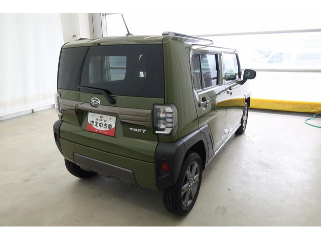 タフト Ｇ　ダーククロムベンチャー　／オーディオレス／キーフリー　キーレスエントリ　レーダーブレーキ　盗難防止システム　電動格納ドアミラー　Ｂカメラ　レーンアシスト　記録簿　アルミホイール　ＬＥＤライト　オートハイビーム　オートライト　スマートキー　ガラスルーフ（10枚目）