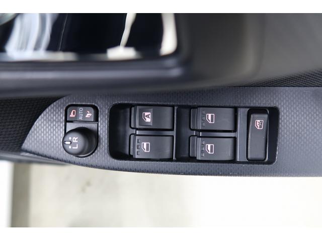 ムーヴ ＸリミテッドＩＩ　ＳＡＩＩＩ　／ディスプレイオーディオ／カメ　ディスプレイオーディオ　電動格納式ドアミラー　ハイビームアシスト　アルミホイール　オートライト　スマートキー　ベンチシート　衝突安全ボディ　エアバック　ＡＢＳ　ダブルエアバック　アイドリングＳ（27枚目）