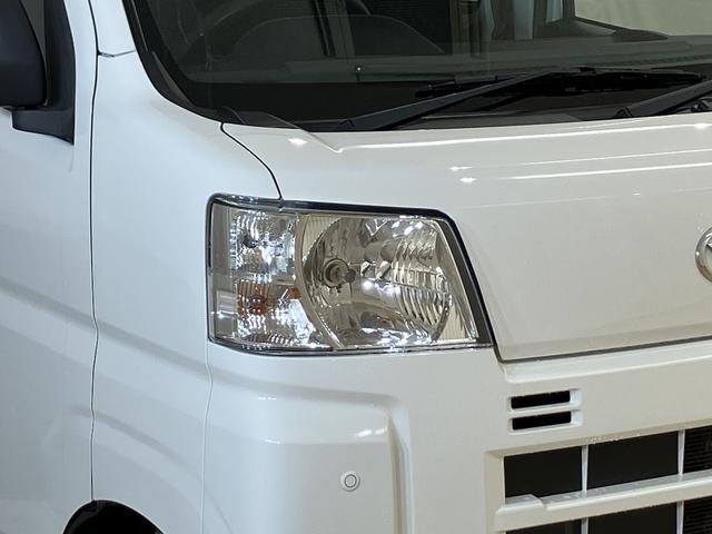 ハイゼットカーゴ ＤＸ　／切替４ＷＤ／ラジオ／オートライト／踏み間違い防止　踏み間違い防止　Ｗエアバック　キーフリーシステム　エコアイドル　車線逸脱警報　切替４ＷＤ　オートハイビーム　両側スライドドア　オートライト　運転席エアバッグ　ＡＢＳ　記録簿　ＶＤＣ（2枚目）
