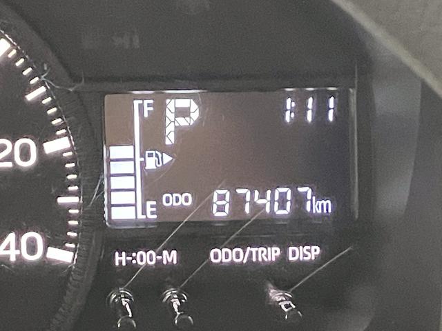 ハイゼットカーゴ ＤＸ　／切替４ＷＤ／ラジオ／オートライト／踏み間違い防止　踏み間違い防止　Ｗエアバック　キーフリーシステム　エコアイドル　車線逸脱警報　切替４ＷＤ　オートハイビーム　両側スライドドア　オートライト　運転席エアバッグ　ＡＢＳ　記録簿　ＶＤＣ（19枚目）