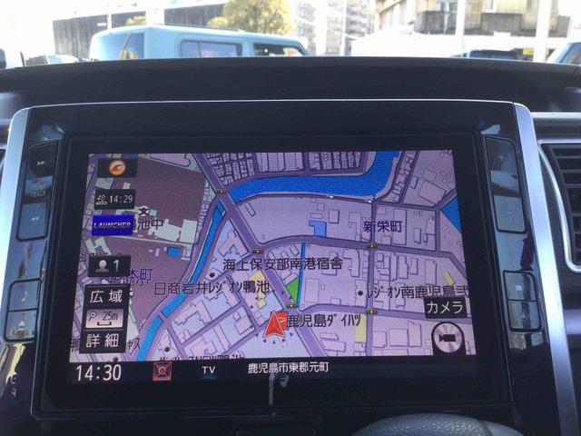 タント カスタムX トップエディションVS SAIII インパネシフト プッシュスタートスイッチ 電子カードキー カーナビ 衝突回避支援ブレーキ 車線逸脱警報装置 両側オートスライドドア オートマチックハイビーム アルミホイール ABS(10枚目)