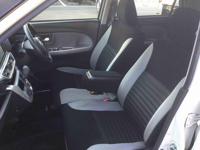 �A�[�����X�g�t���̃x���`�V�[�g�ł�