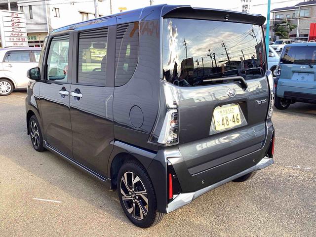 タント カスタムＸ　インパネシフト　プッシュスタートスイッチ　電子カードキー　電動パーキングブレーキ　ディスプレイオーディオ　シートヒーター　両側パワースライドドア　衝突軽減ブレーキ　車線逸脱防止　ＡＢＳ　アルミホイール（8枚目）