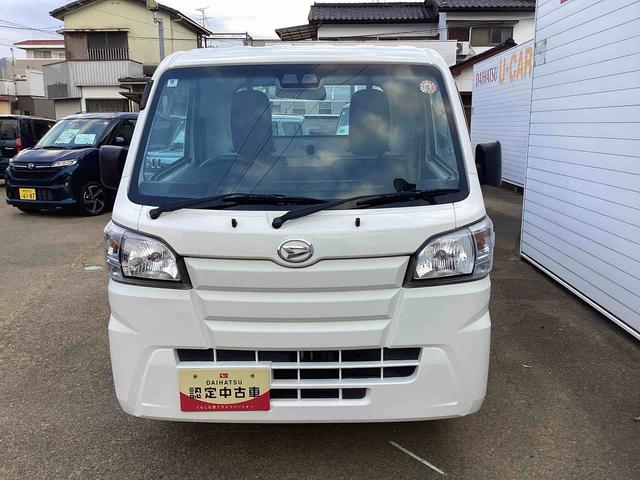 ハイゼットトラック スタンダードＳＡＩＩＩｔ　５速ＭＴ車　４ＷＤ車　エアコン　パワステ　衝突被害軽減システム　ＡＢＳ　荷台マット（2枚目）