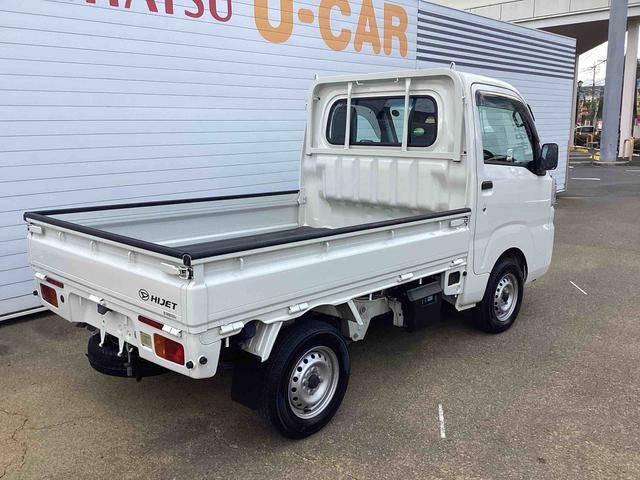 ハイゼットトラック スタンダードＳＡＩＩＩｔ　５速ＭＴ車　４ＷＤ車　エアコン　パワステ　衝突被害軽減システム　ＡＢＳ　荷台マット（8枚目）