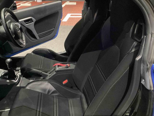 コペン ローブ　５速ＭＴ車　ターボ車　アルミホイール　カーナビ　ＡＢＳ（14枚目）