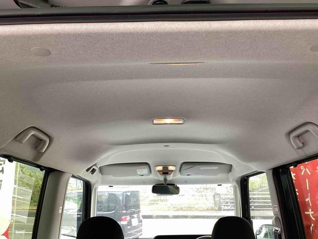 タント ファンクロス　インパネシフト　プッシュスタートスイッチ　電子カードキー　電動パーキングブレーキ　両側オートドア　衝突軽減システム　レーンキープアシスト　ＡＢＳ（12枚目）