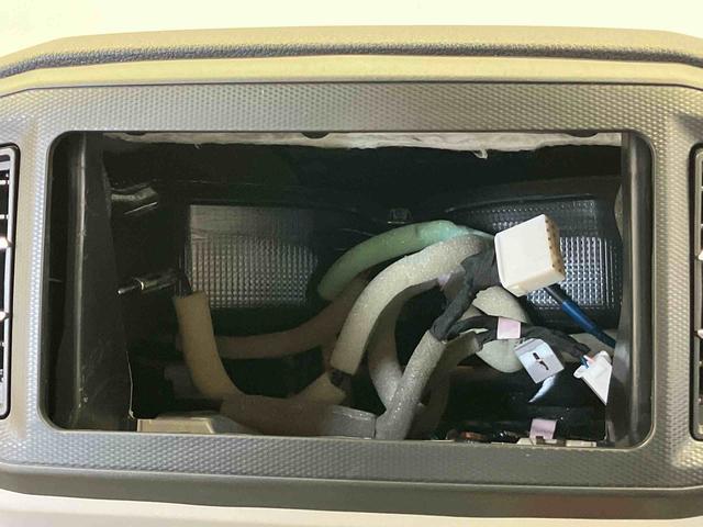 �J�[�i�r�E�h���C�u���R�[�_�[��d�s�b�ȂǁA�K�v�ȕt���i������܂����猩�ώ��ɂ��\���o�������B��ς������ȃJ�[�i�r�Q�[�V�������������ߒv���܂��B