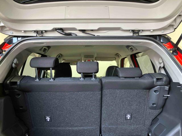 ロッキー G スマートアシスト搭載 パノラマモニター対応 オートエアコン オートライト キーフリー アイドリングストップ ABS 電動ドアミラー(12枚目)