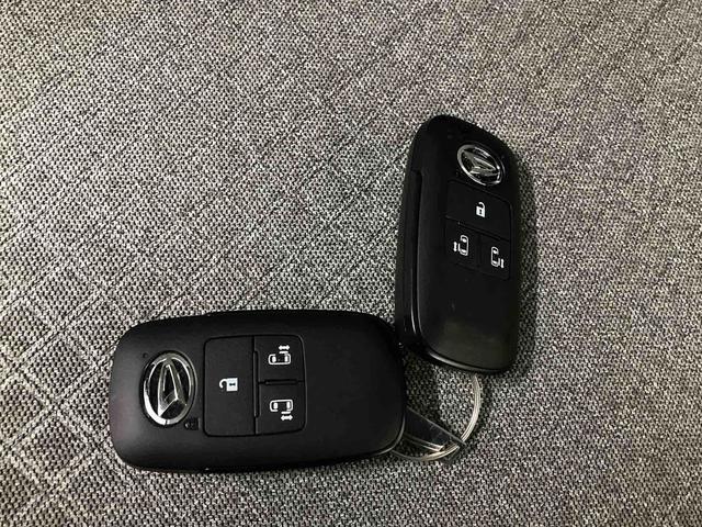 タント Ｘ　（車内　消臭・抗菌　処理済）　衝突被害軽減システム　４ＷＤ　両側パワースライドドア　ナビ　バックカメラ　キーフリーシステム（21枚目）