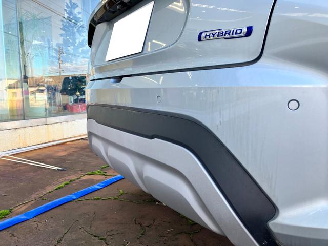 フロンクス １型　★４ＷＤ　純正ナビ　全方位カメラ★　４ＷＤ　純正ナビ　全方位カメラ　オートライト　プッシュスタート　シートヒーター　オートエアコン　衝突被害軽減システム　アイドリングストップ　衝突安全ボディ　盗難防止システム　横滑り防止機能（5枚目）