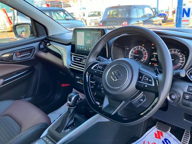 フロンクス １型　★４ＷＤ　純正ナビ　全方位カメラ★　４ＷＤ　純正ナビ　全方位カメラ　オートライト　プッシュスタート　シートヒーター　オートエアコン　衝突被害軽減システム　アイドリングストップ　衝突安全ボディ　盗難防止システム　横滑り防止機能（18枚目）