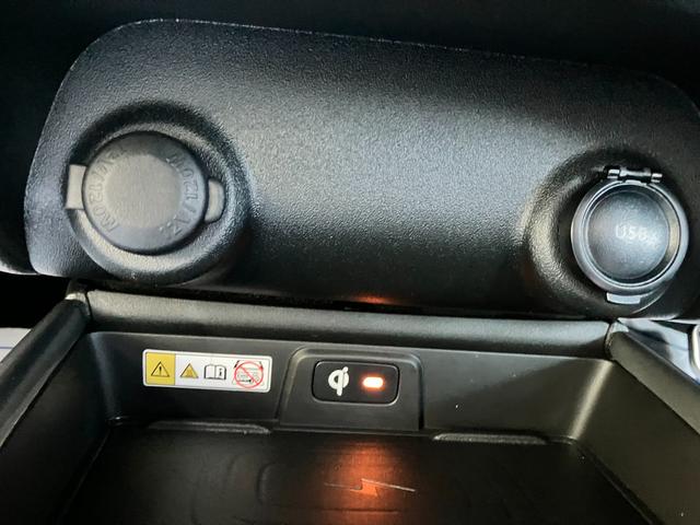 フロンクス １型　★４ＷＤ　純正ナビ　全方位カメラ★　４ＷＤ　純正ナビ　全方位カメラ　オートライト　プッシュスタート　シートヒーター　オートエアコン　衝突被害軽減システム　アイドリングストップ　衝突安全ボディ　盗難防止システム　横滑り防止機能（30枚目）