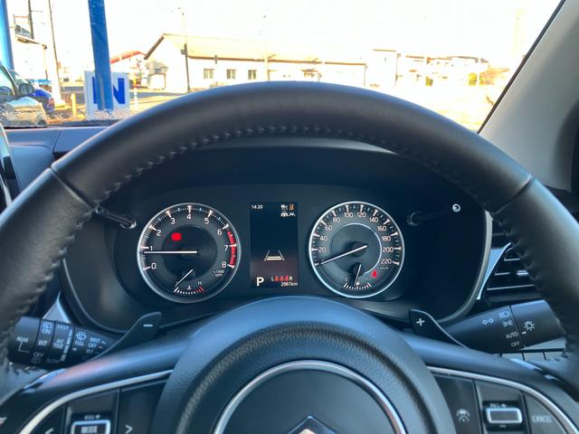 フロンクス １型　★４ＷＤ　純正ナビ　全方位カメラ★　４ＷＤ　純正ナビ　全方位カメラ　オートライト　プッシュスタート　シートヒーター　オートエアコン　衝突被害軽減システム　アイドリングストップ　衝突安全ボディ　盗難防止システム　横滑り防止機能（34枚目）