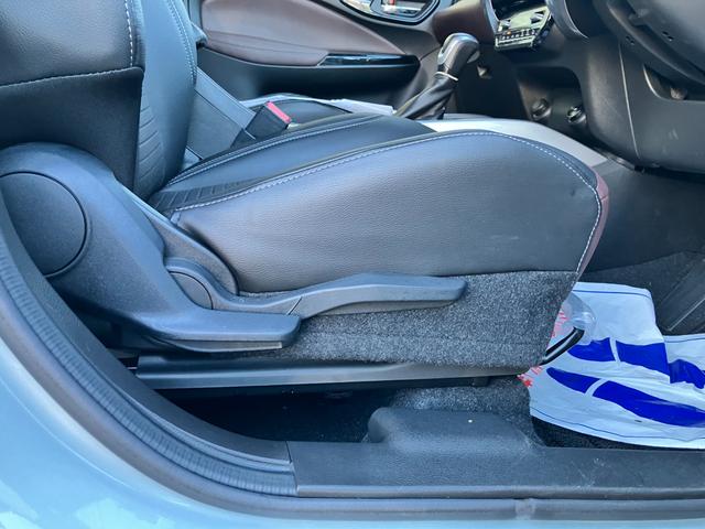 フロンクス １型　★４ＷＤ　純正ナビ　全方位カメラ★　４ＷＤ　純正ナビ　全方位カメラ　オートライト　プッシュスタート　シートヒーター　オートエアコン　衝突被害軽減システム　アイドリングストップ　衝突安全ボディ　盗難防止システム　横滑り防止機能（45枚目）