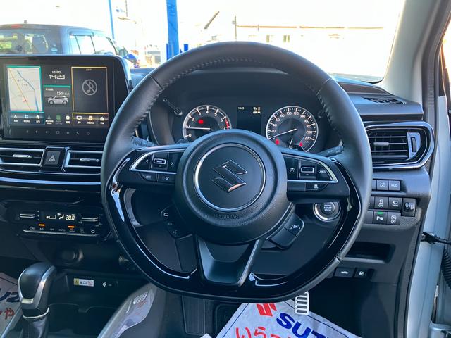 フロンクス １型　★４ＷＤ　純正ナビ　全方位カメラ★　４ＷＤ　純正ナビ　全方位カメラ　オートライト　プッシュスタート　シートヒーター　オートエアコン　衝突被害軽減システム　アイドリングストップ　衝突安全ボディ　盗難防止システム　横滑り防止機能（47枚目）