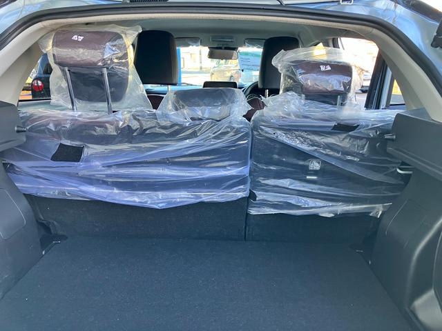 フロンクス １型　★４ＷＤ　純正ナビ　全方位カメラ★　４ＷＤ　純正ナビ　全方位カメラ　オートライト　プッシュスタート　シートヒーター　オートエアコン　衝突被害軽減システム　アイドリングストップ　衝突安全ボディ　盗難防止システム　横滑り防止機能（53枚目）