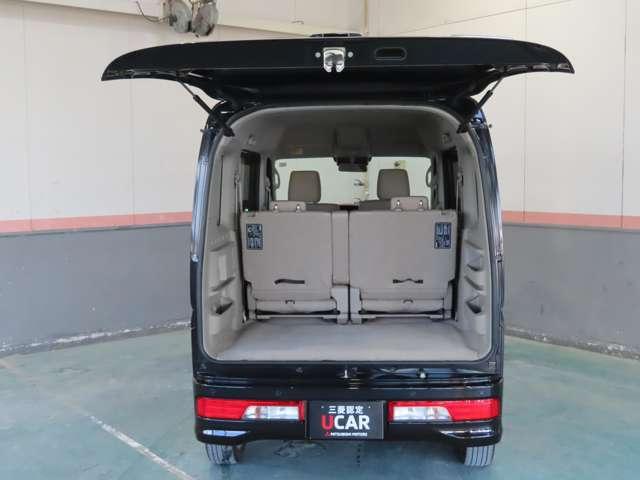 エブリイワゴン PZターボスペシャル 電動ステップ 両側パワ-スライドドア キーレススタートシステム Bソナー 運転席シートヒーター フルフラット ESC パートタイム4WD フルオートエアコン ベンチシート ターボ車 盗難防止システム(11枚目)