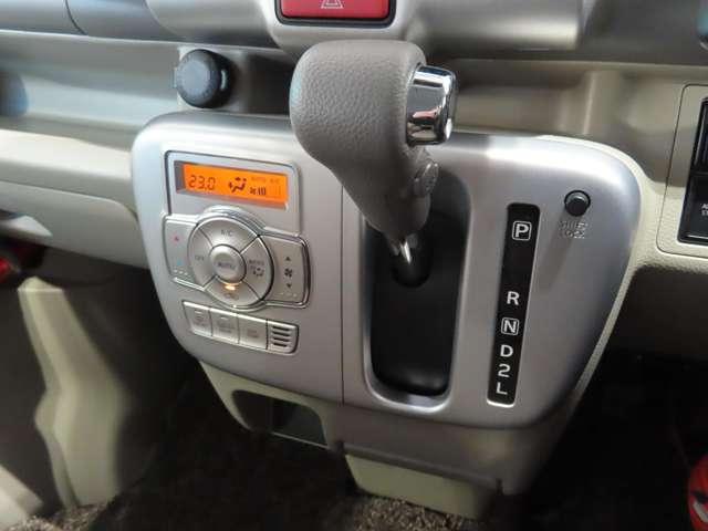 エブリイワゴン PZターボスペシャル 電動ステップ 両側パワ-スライドドア キーレススタートシステム Bソナー 運転席シートヒーター フルフラット ESC パートタイム4WD フルオートエアコン ベンチシート ターボ車 盗難防止システム(17枚目)