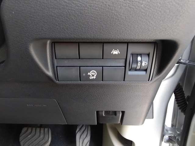 eKワゴン G スマートキー・シートヒーター 衝突軽減ブレーキ 前席シートヒーター クリアランスソナー スマートキー アイドリングストップ ベンチシート バックカメラ オートエアコン 盗難警報装置 パワーステアリング(17枚目)