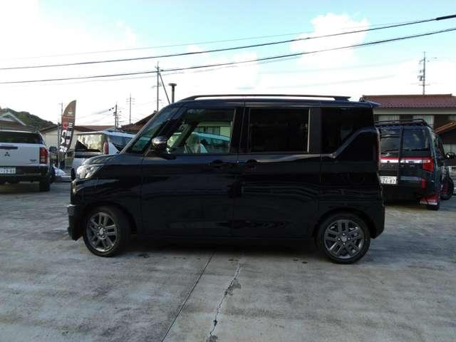 デリカミニ Ｇ　プレミアム　メモリーナビ・マイパイロット　ＬＥＤ　Ａクルコン　シートヒーター　ベンチシート　エアコン　コーナーセンサー　パワステ　アルミホイール　キーレスエントリー　エアバッグ　スマートキー　寒冷地仕様　ＡＢＳ（6枚目）