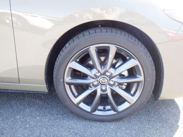 MAZDA3ファストバック 1.8 XD ツーリング ディーゼルターボ 旧試乗車 衝突被害軽減ブレーキ(8枚目)