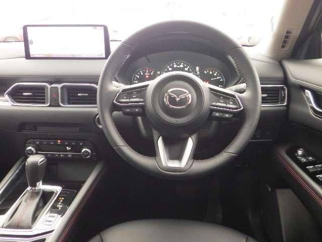 ＣＸ－５ ２．０　２０Ｓ　ブラックトーンエディション　衝突被害軽減ブレーキ　全周囲カメラ（5枚目）