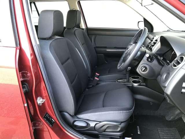 ベリーサ 1.5 C(4枚目)