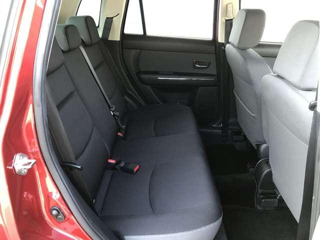 ベリーサ 1.5 C(5枚目)