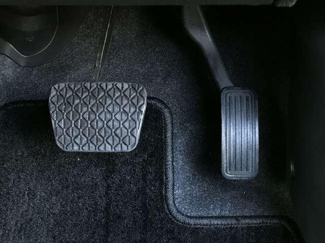 ベリーサ 1.5 C(14枚目)