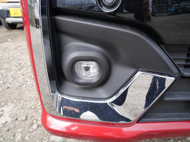 スペーシアカスタム カスタム HYBRID XSターボ 純正ナビ 全方位カメラ スズキセーフティーサポート バックカメラ Bluetooth スライドドア 禁煙車 純正ナビ プッシュスタート シートヒーター オートエアコン 衝突安全ボディ アイドリングストップ 横滑り防止機能(22枚目)